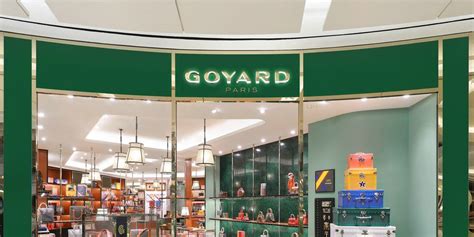 goyard shanghai ifc.